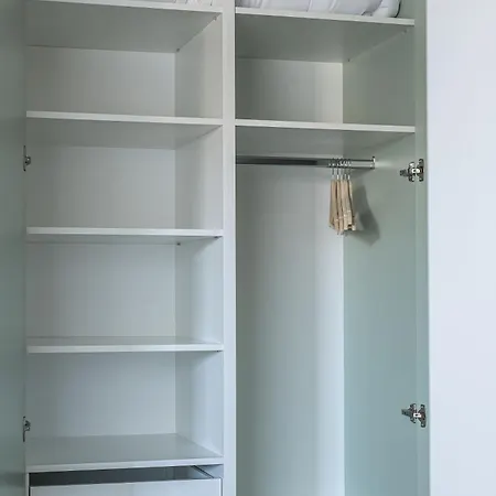 Luka Apartment *